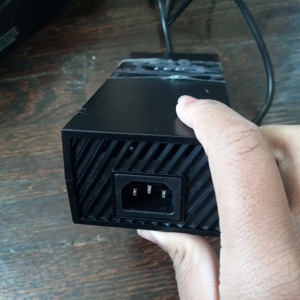Ac Adapter For Xbox One Led Indicator: Red= Charging, Green = Standby Open Box